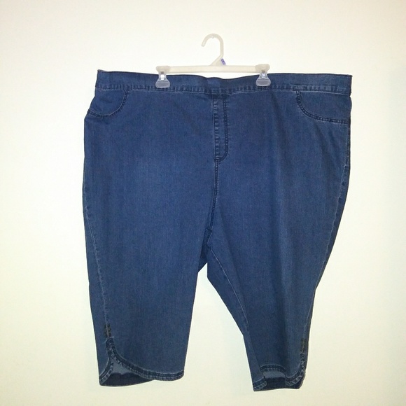 Catherines Pants - Cathrines Womens Capri jeans size 5X blue Cathrine